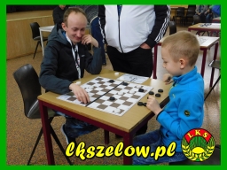 Warcaby &raquo; II Wiosenny Turniej w warcabach 64-polowych dla mieszkańców miasta i gminy Zelów